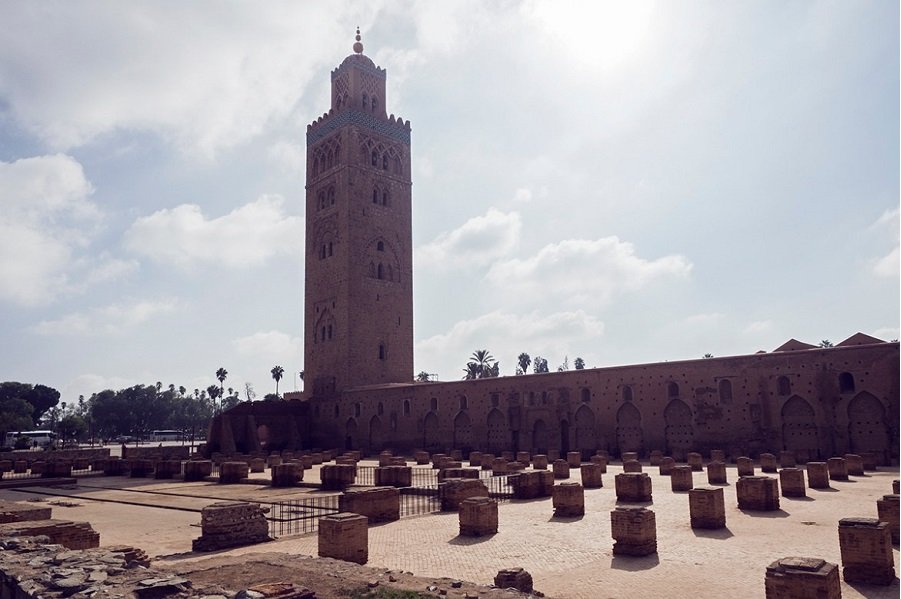 7 days tour from tangier to Merzouga? Is it worth visiting Tangier?